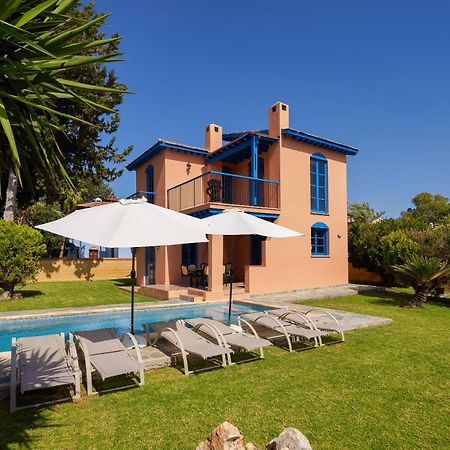 The Olympians Villas Polis 外观 照片
