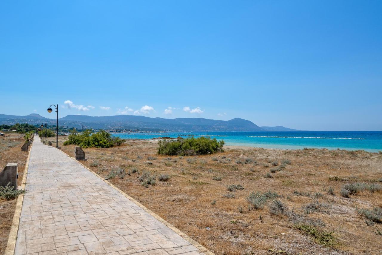 The Olympians Villas Polis 外观 照片