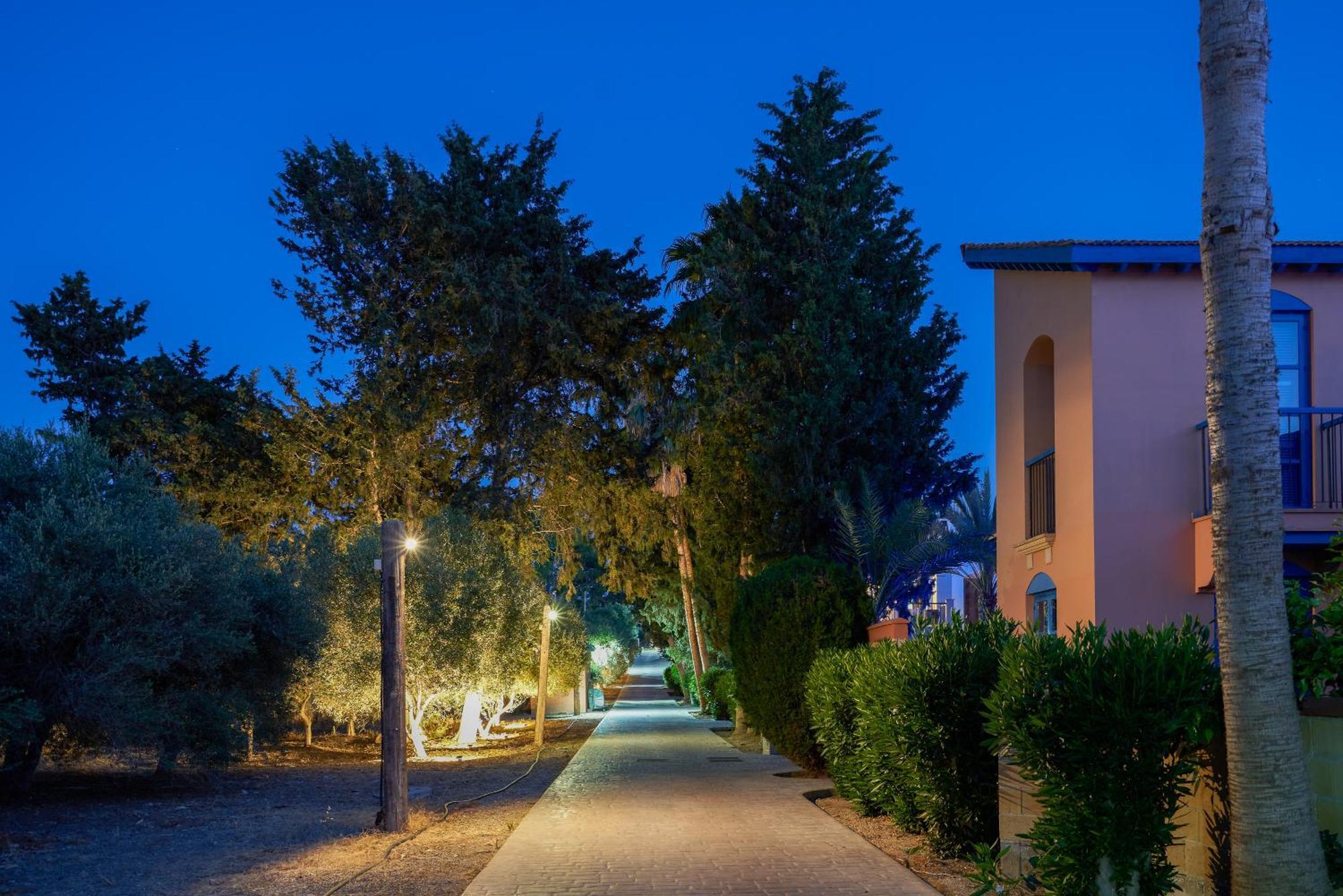 The Olympians Villas Polis 外观 照片