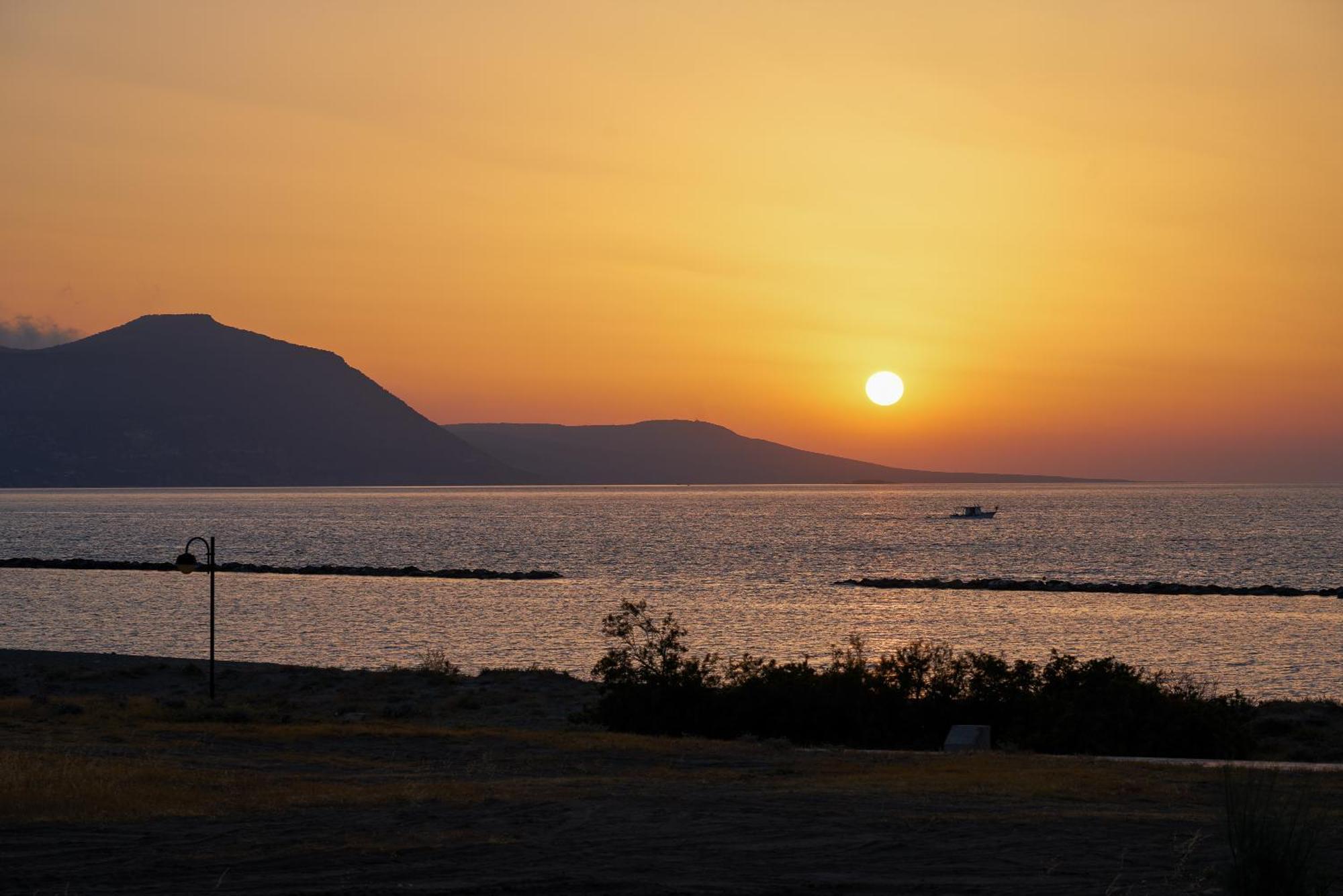 The Olympians Villas Polis 外观 照片