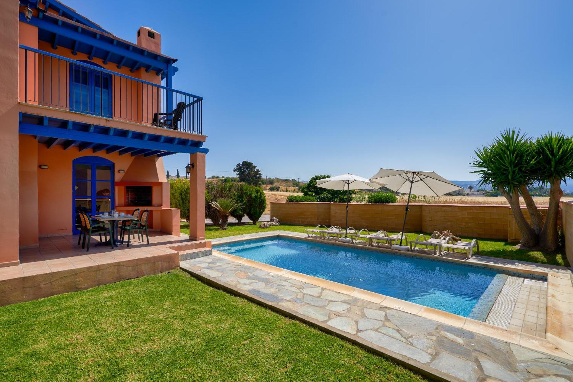 The Olympians Villas Polis 外观 照片